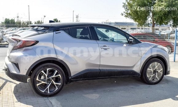 Buy Import Toyota C-HR Other Car in Import - Dubai in Ayeyarwady Buy Import Toyota C-HR Other Car in Import - Dubai in Ayeyarwady