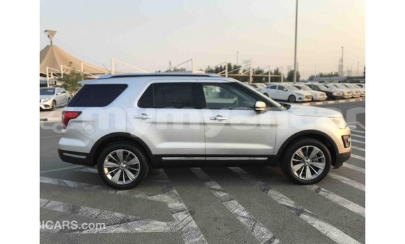 သွင်းကုန် Ford Explorer Other ကား Import - Dubai Ayeyarwady သွင်းကုန် Ford Explorer Other ကား Import - Dubai Ayeyarwady