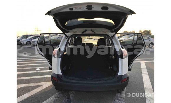 Acheter Import Utilitaire Toyota HiAce Blanc à Import - Dubai, #<Region:0x000000000c5121b8> Acheter Import Utilitaire Toyota HiAce Blanc à Import - Dubai, #<Region:0x000000000c5121b8>