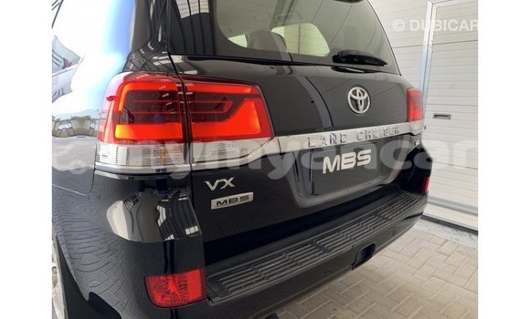 Buy Import Toyota Land Cruiser Black Car in Import - Dubai in Ayeyarwady Buy Import Toyota Land Cruiser Black Car in Import - Dubai in Ayeyarwady