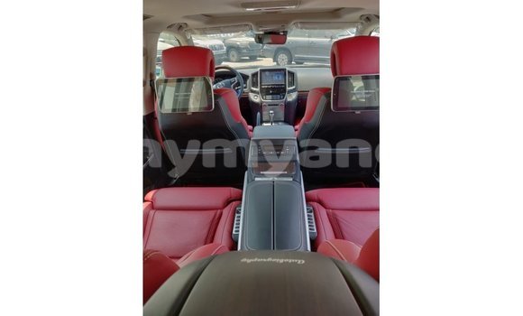 Buy Import Toyota Land Cruiser Black Car in Import - Dubai in Ayeyarwady Buy Import Toyota Land Cruiser Black Car in Import - Dubai in Ayeyarwady