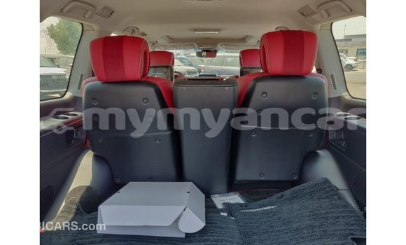 Buy Import Toyota Land Cruiser Black Car in Import - Dubai in Ayeyarwady Buy Import Toyota Land Cruiser Black Car in Import - Dubai in Ayeyarwady