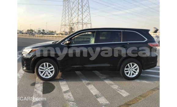 Buy Import Toyota Highlander Black Car in Import - Dubai in Ayeyarwady Buy Import Toyota Highlander Black Car in Import - Dubai in Ayeyarwady