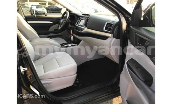 Buy Import Toyota Highlander Black Car in Import - Dubai in Ayeyarwady Buy Import Toyota Highlander Black Car in Import - Dubai in Ayeyarwady