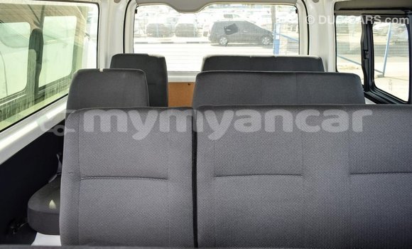Buy Import Toyota Hiace White Car in Import - Dubai in Ayeyarwady Buy Import Toyota Hiace White Car in Import - Dubai in Ayeyarwady