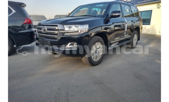 Buy Import Toyota Land Cruiser Black Car in Import - Dubai in Ayeyarwady Buy Import Toyota Land Cruiser Black Car in Import - Dubai in Ayeyarwady