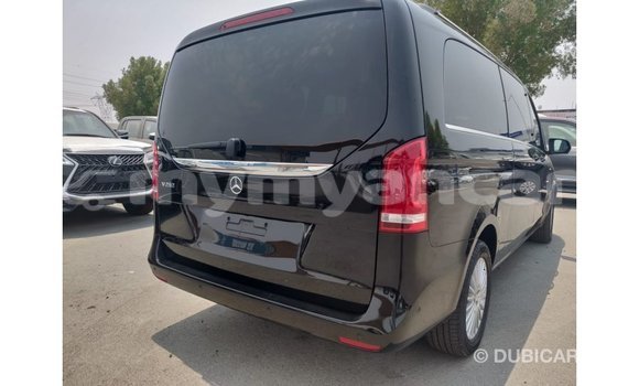 Buy Import Mercedes-Benz 250 Black Car in Import - Dubai in Ayeyarwady Buy Import Mercedes-Benz 250 Black Car in Import - Dubai in Ayeyarwady