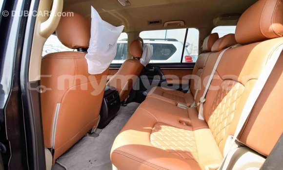 Buy Import Toyota Land Cruiser Black Car in Import - Dubai in Ayeyarwady Buy Import Toyota Land Cruiser Black Car in Import - Dubai in Ayeyarwady