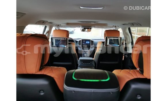 Buy Import Toyota Land Cruiser Black Car in Import - Dubai in Ayeyarwady Buy Import Toyota Land Cruiser Black Car in Import - Dubai in Ayeyarwady