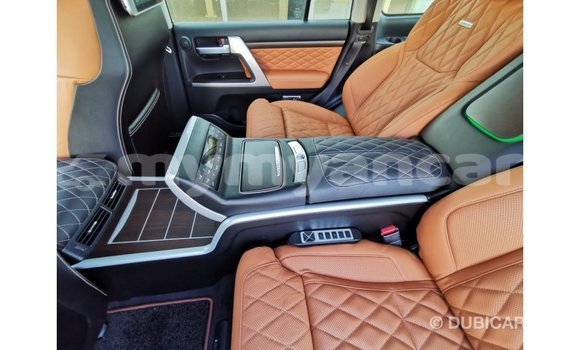 Buy Import Toyota Land Cruiser Black Car in Import - Dubai in Ayeyarwady Buy Import Toyota Land Cruiser Black Car in Import - Dubai in Ayeyarwady