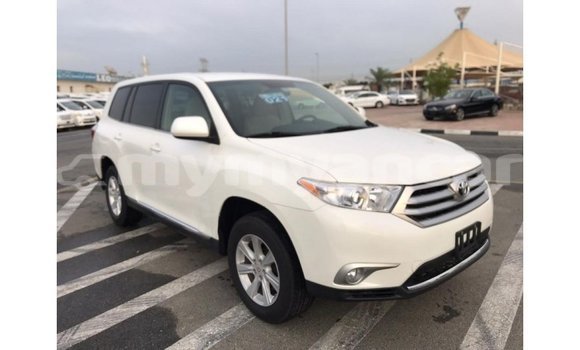 Acheter Import Voiture Toyota Highlander Blanc à Import - Dubai, #<Region:0x000000000c5121b8> Acheter Import Voiture Toyota Highlander Blanc à Import - Dubai, #<Region:0x000000000c5121b8>
