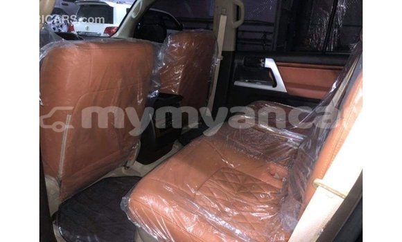 Acheter Import Voiture Toyota Land Cruiser Noir à Import - Dubai, #<Region:0x000000000c5121b8> Acheter Import Voiture Toyota Land Cruiser Noir à Import - Dubai, #<Region:0x000000000c5121b8>