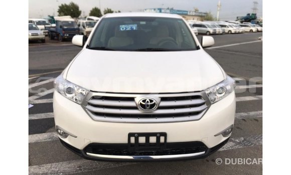 Acheter Import Voiture Toyota Highlander Blanc à Import - Dubai, #<Region:0x000000000c5121b8> Acheter Import Voiture Toyota Highlander Blanc à Import - Dubai, #<Region:0x000000000c5121b8>