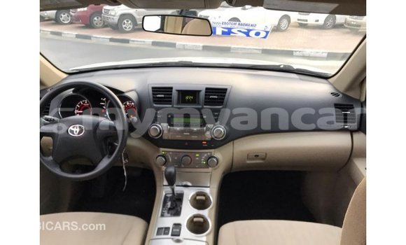 Acheter Import Voiture Toyota Highlander Blanc à Import - Dubai, #<Region:0x000000000c5121b8> Acheter Import Voiture Toyota Highlander Blanc à Import - Dubai, #<Region:0x000000000c5121b8>