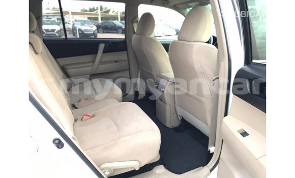 Acheter Import Voiture Toyota Highlander Blanc à Import - Dubai, #<Region:0x000000000c5121b8> Acheter Import Voiture Toyota Highlander Blanc à Import - Dubai, #<Region:0x000000000c5121b8>