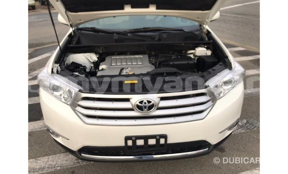 Acheter Import Voiture Toyota Highlander Blanc à Import - Dubai, #<Region:0x000000000c5121b8> Acheter Import Voiture Toyota Highlander Blanc à Import - Dubai, #<Region:0x000000000c5121b8>