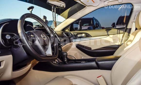 သွင်းကုန် Nissan Maxima White ကား Import - Dubai Ayeyarwady သွင်းကုန် Nissan Maxima White ကား Import - Dubai Ayeyarwady