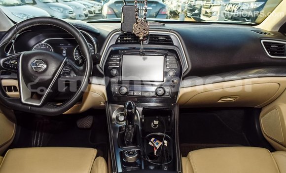 သွင်းကုန် Nissan Maxima White ကား Import - Dubai Ayeyarwady သွင်းကုန် Nissan Maxima White ကား Import - Dubai Ayeyarwady