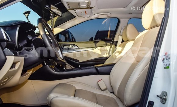 သွင်းကုန် Nissan Maxima White ကား Import - Dubai Ayeyarwady သွင်းကုန် Nissan Maxima White ကား Import - Dubai Ayeyarwady