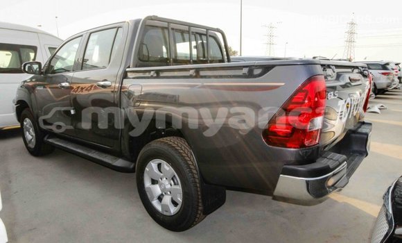Buy Import Toyota Hilux Other Car in Import - Dubai in Ayeyarwady Buy Import Toyota Hilux Other Car in Import - Dubai in Ayeyarwady