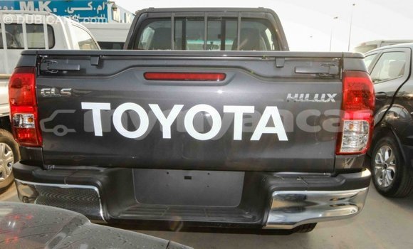 Buy Import Toyota Hilux Other Car in Import - Dubai in Ayeyarwady Buy Import Toyota Hilux Other Car in Import - Dubai in Ayeyarwady