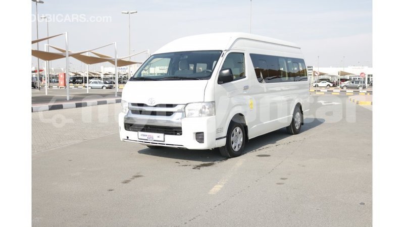 Big with watermark toyota hiace ayeyarwady import dubai 1518