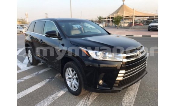သွင်းကုန် Toyota Highlander Black ကား Import - Dubai Ayeyarwady သွင်းကုန် Toyota Highlander Black ကား Import - Dubai Ayeyarwady