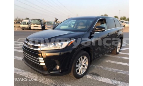 သွင်းကုန် Toyota Highlander Black ကား Import - Dubai Ayeyarwady သွင်းကုန် Toyota Highlander Black ကား Import - Dubai Ayeyarwady