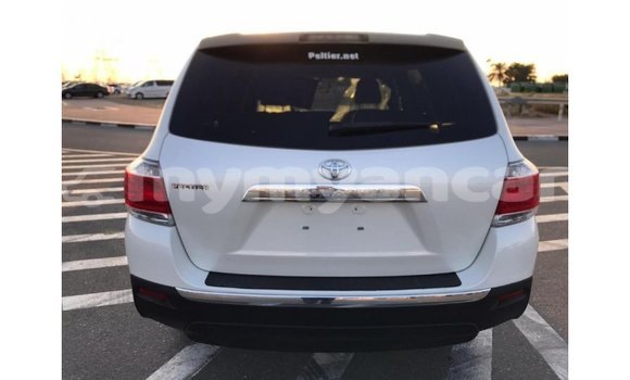 Acheter Import Voiture Toyota Highlander Blanc à Import - Dubai, #<Region:0x000000000c5121b8> Acheter Import Voiture Toyota Highlander Blanc à Import - Dubai, #<Region:0x000000000c5121b8>
