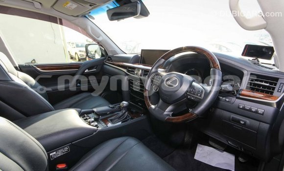 သွင်းကုန် Lexus LX White ကား Import - Dubai Ayeyarwady သွင်းကုန် Lexus LX White ကား Import - Dubai Ayeyarwady