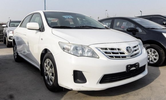 Buy Import Toyota Corolla White Car in Import - Dubai in Ayeyarwady Buy Import Toyota Corolla White Car in Import - Dubai in Ayeyarwady