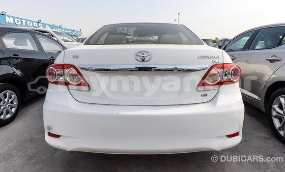 Buy Import Toyota Corolla White Car in Import - Dubai in Ayeyarwady Buy Import Toyota Corolla White Car in Import - Dubai in Ayeyarwady