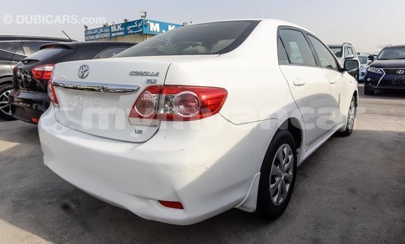 Buy Import Toyota Corolla White Car in Import - Dubai in Ayeyarwady Buy Import Toyota Corolla White Car in Import - Dubai in Ayeyarwady