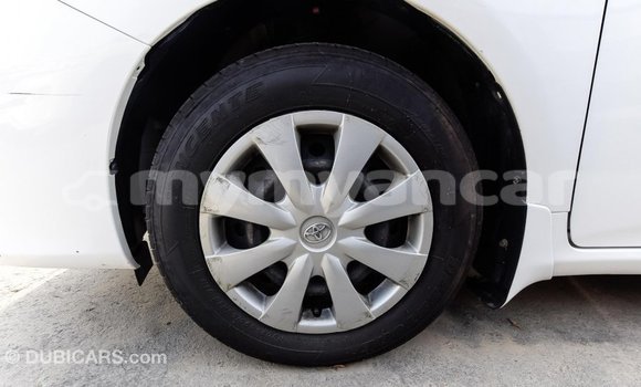 Buy Import Toyota Corolla White Car in Import - Dubai in Ayeyarwady Buy Import Toyota Corolla White Car in Import - Dubai in Ayeyarwady