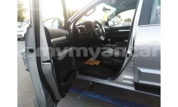 Buy Import Toyota Hilux Other Car in Import - Dubai in Ayeyarwady Buy Import Toyota Hilux Other Car in Import - Dubai in Ayeyarwady