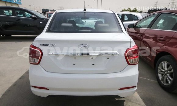 Buy Import Hyundai i10 White Car in Import - Dubai in Ayeyarwady Buy Import Hyundai i10 White Car in Import - Dubai in Ayeyarwady