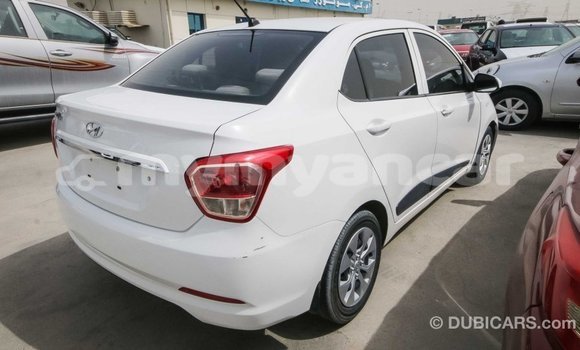 Buy Import Hyundai i10 White Car in Import - Dubai in Ayeyarwady Buy Import Hyundai i10 White Car in Import - Dubai in Ayeyarwady