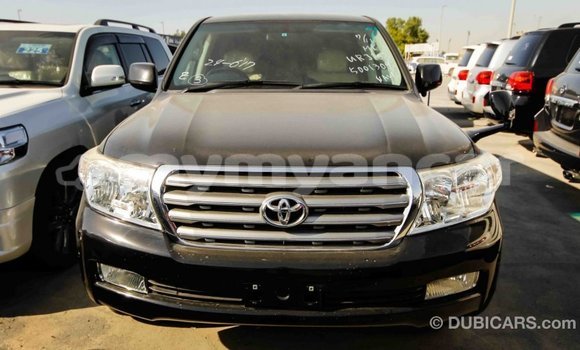 သွင်းကုန် Toyota Land Cruiser Black ကား Import - Dubai Ayeyarwady သွင်းကုန် Toyota Land Cruiser Black ကား Import - Dubai Ayeyarwady