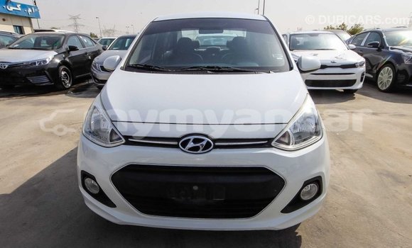 Buy Import Hyundai i10 White Car in Import - Dubai in Ayeyarwady Buy Import Hyundai i10 White Car in Import - Dubai in Ayeyarwady
