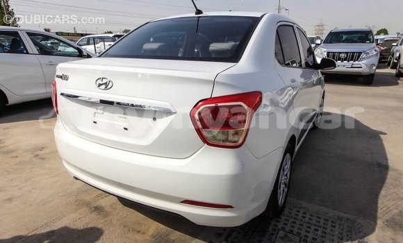 Buy Import Hyundai i10 White Car in Import - Dubai in Ayeyarwady Buy Import Hyundai i10 White Car in Import - Dubai in Ayeyarwady