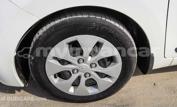 Buy Import Hyundai i10 White Car in Import - Dubai in Ayeyarwady Buy Import Hyundai i10 White Car in Import - Dubai in Ayeyarwady