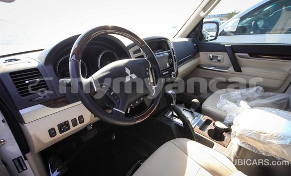Acheter Import Voiture Mitsubishi Pajero Blanc à Import - Dubai, #<Region:0x000000000c5121b8> Acheter Import Voiture Mitsubishi Pajero Blanc à Import - Dubai, #<Region:0x000000000c5121b8>