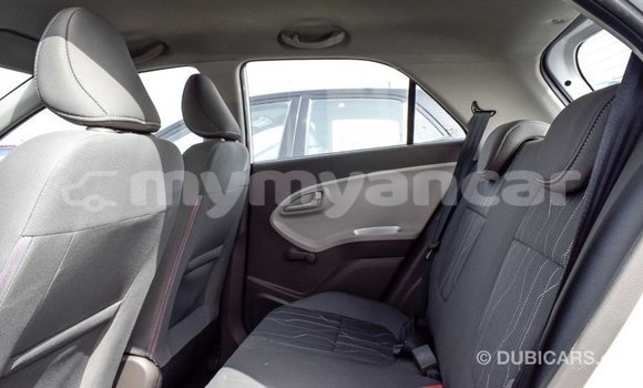 Buy Import Kia Picanto White Car in Import - Dubai in Ayeyarwady Buy Import Kia Picanto White Car in Import - Dubai in Ayeyarwady