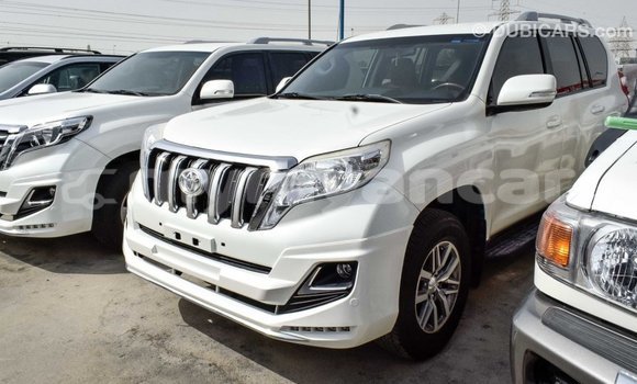 သွင်းကုန် Toyota Prado White ကား Import - Dubai Ayeyarwady သွင်းကုန် Toyota Prado White ကား Import - Dubai Ayeyarwady