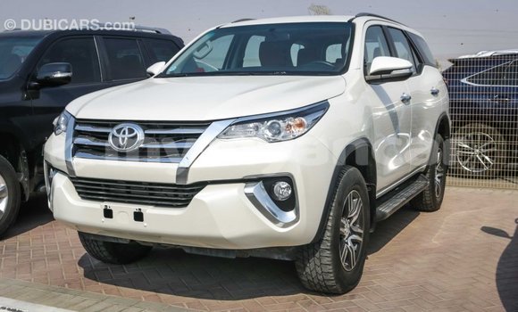Buy Import Toyota Fortuner White Car in Import - Dubai in Ayeyarwady Buy Import Toyota Fortuner White Car in Import - Dubai in Ayeyarwady