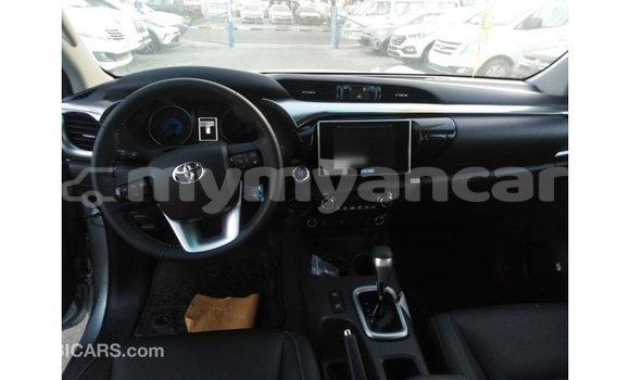 Buy Import Toyota Hilux Other Car in Import - Dubai in Ayeyarwady Buy Import Toyota Hilux Other Car in Import - Dubai in Ayeyarwady