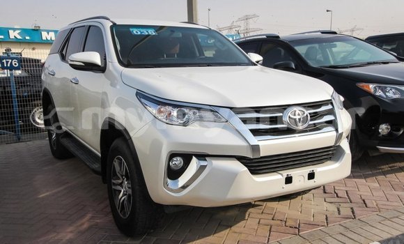 Buy Import Toyota Fortuner White Car in Import - Dubai in Ayeyarwady Buy Import Toyota Fortuner White Car in Import - Dubai in Ayeyarwady