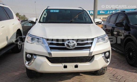 Buy Import Toyota Fortuner White Car in Import - Dubai in Ayeyarwady Buy Import Toyota Fortuner White Car in Import - Dubai in Ayeyarwady