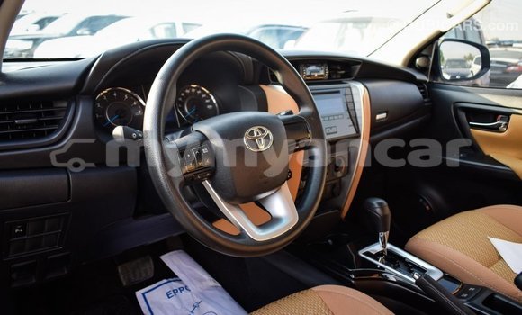 Buy Import Toyota Fortuner White Car in Import - Dubai in Ayeyarwady Buy Import Toyota Fortuner White Car in Import - Dubai in Ayeyarwady