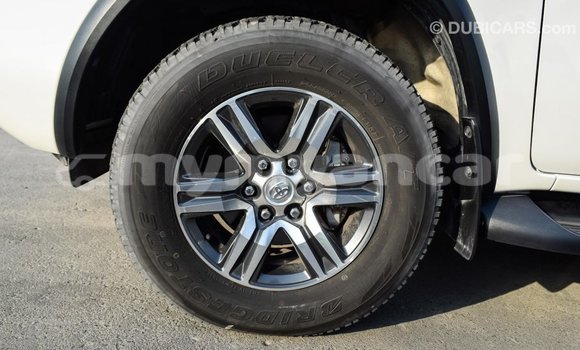 Buy Import Toyota Fortuner White Car in Import - Dubai in Ayeyarwady Buy Import Toyota Fortuner White Car in Import - Dubai in Ayeyarwady